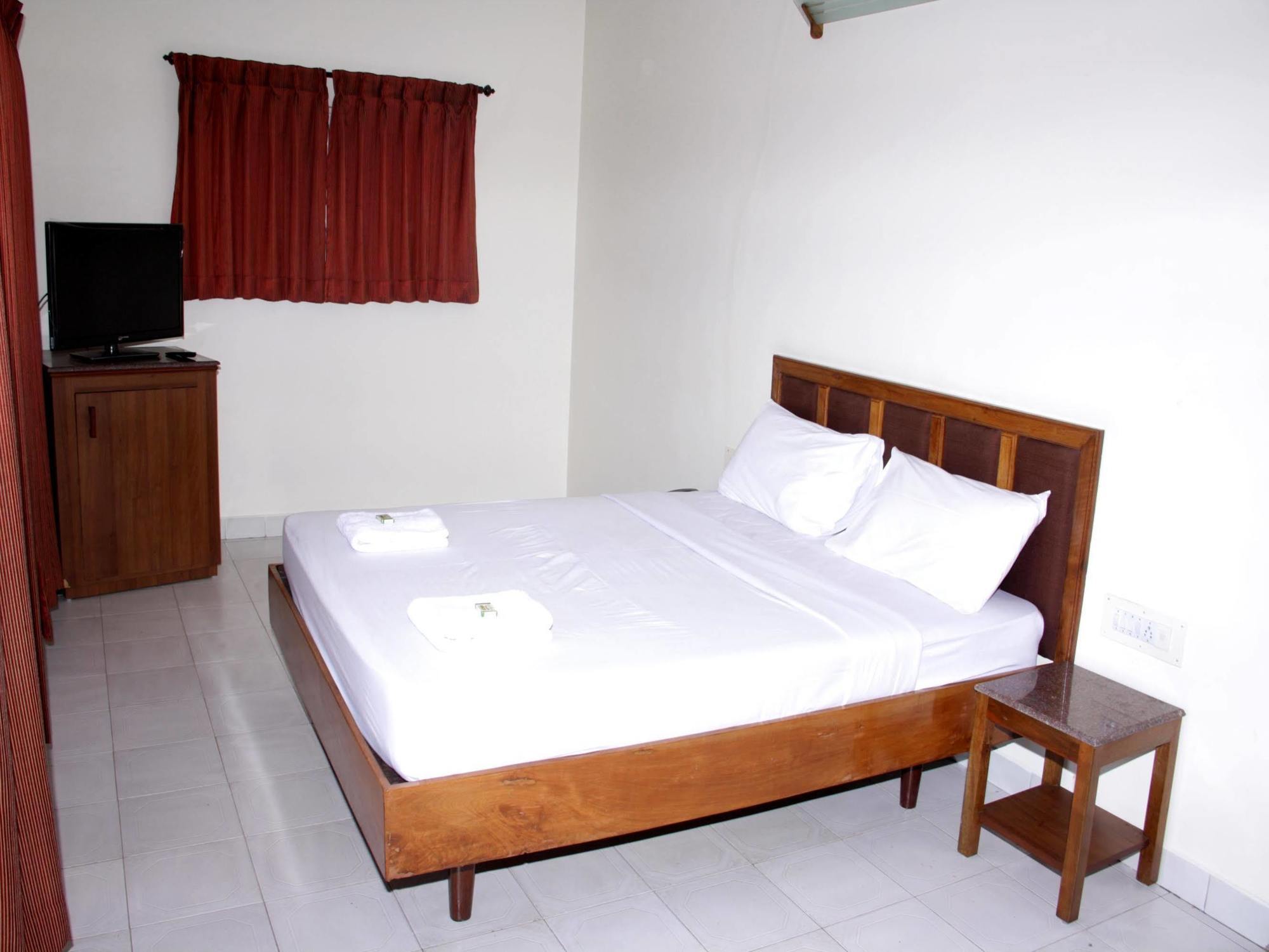Hotel Blue Hills Coonoor Уті Екстер'єр фото