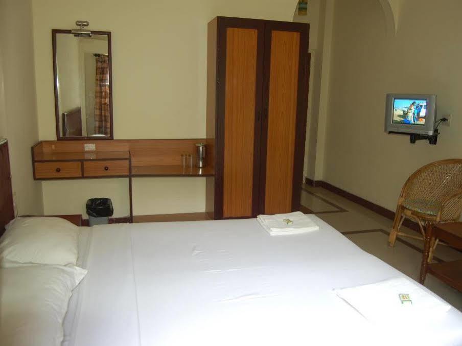 Hotel Blue Hills Coonoor Уті Екстер'єр фото